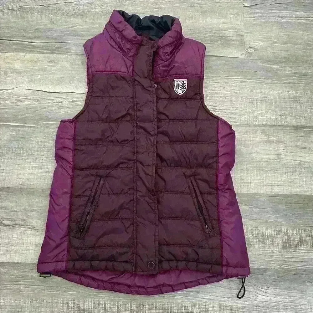 American Eagle quilted purple puffer vest medium